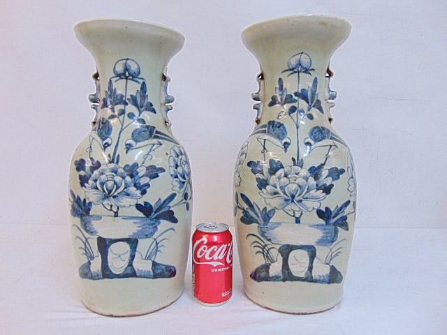 Pair of large Chinese porcelain vases, with blue bird & floral decorations, good condition, height: Pair of large Chinese porcelain vases, with blue bird & floral decorations, good condition, height is 17"