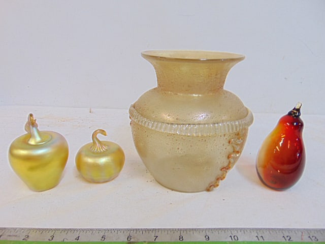 Art glass vase & 3 small fruit paperweights (?), Venetian art glass vase with applied glass: Art glass vase & 3 small fruit paperweights (?), Venetian art glass vase with applied glass decorations signed Kostova (?), 2 Favrile style fruits & red glass pear, vase is 6.75" tall, good condition.