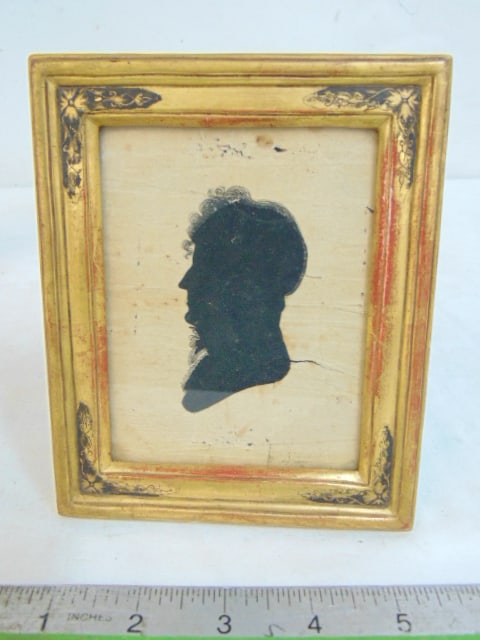 Early framed silhouette, portrait of a gentleman, in early gilt frame, 6" by 4.75" (1 of 4)