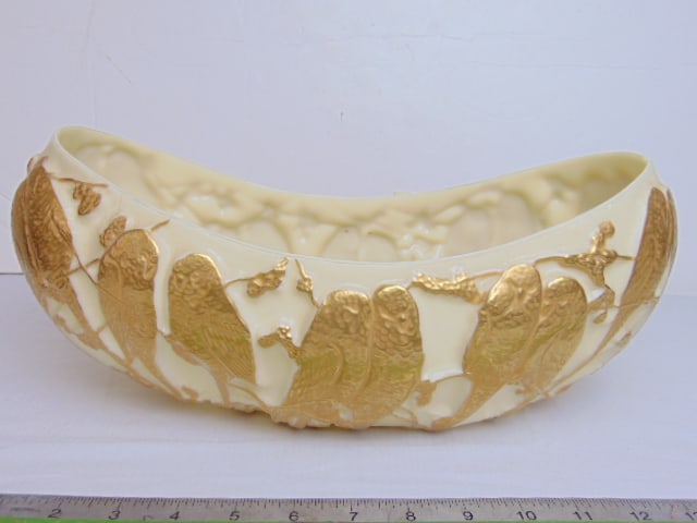 Rare Consolidated Glass Co custard glass oval bowl with gilt birds decoration, 15" by 8.25", height (1 of 5)