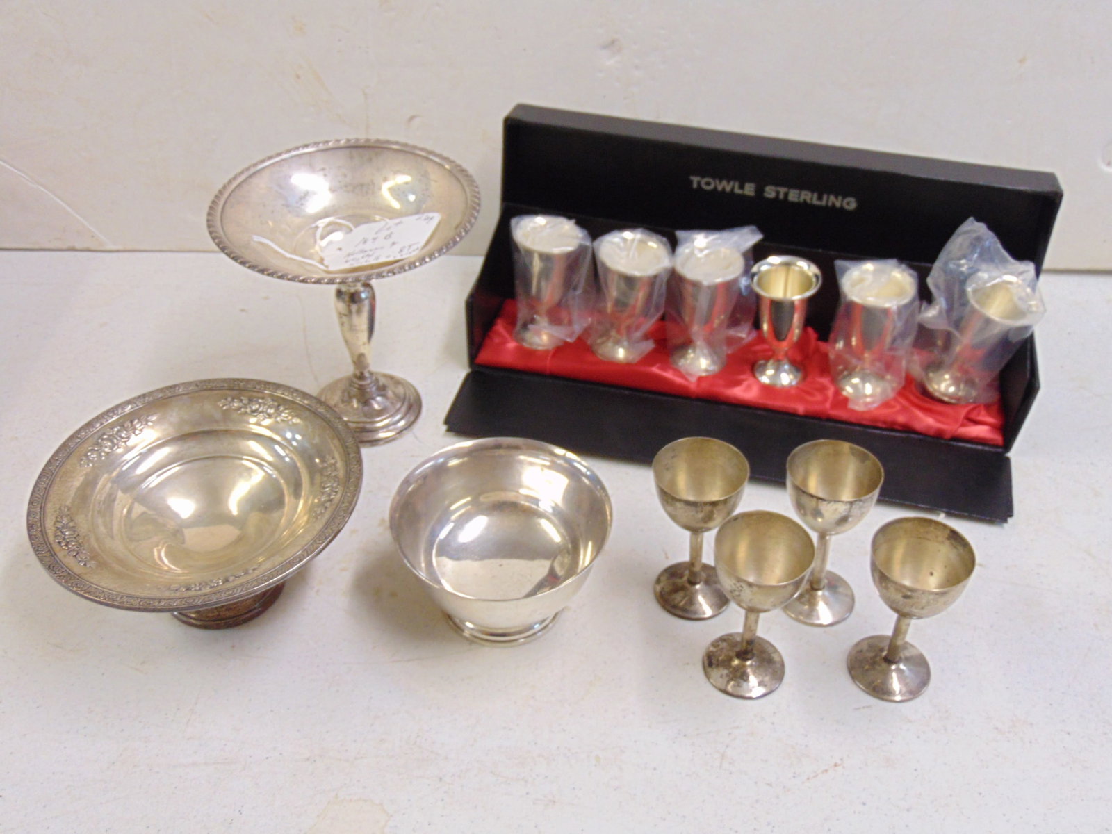 Sterling silver lot, set 6 cordials by Towle in original box, 2 weighted compotes & sterling bowl wi (1 of 3)