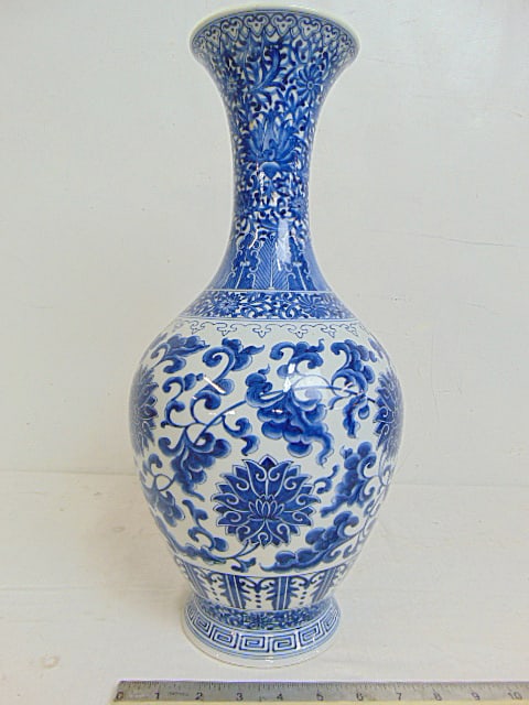 Chinese blue & white porcelain vase, floral decorated, signed, height is 17", in good condition (1 of 7)