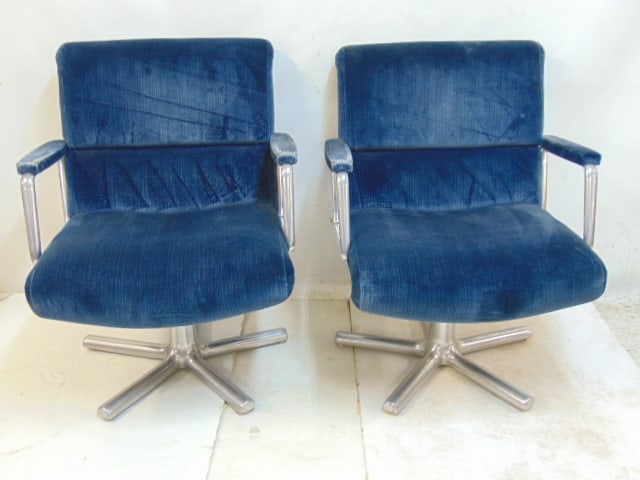 Pair vintage upholstered arm chairs by Vecta Contract, Grand Prairie, Texas, in blue, arms a bit (1 of 7)