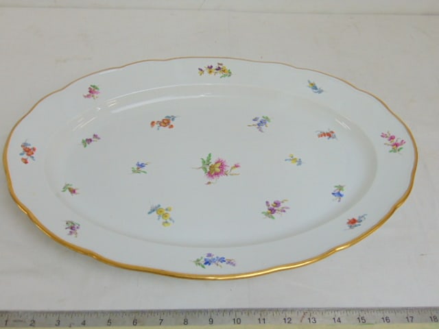 Large Meissen porcelain serving platter with floral decoration, gilt rim, 19 3/8" by 14", in good (1 of 4)