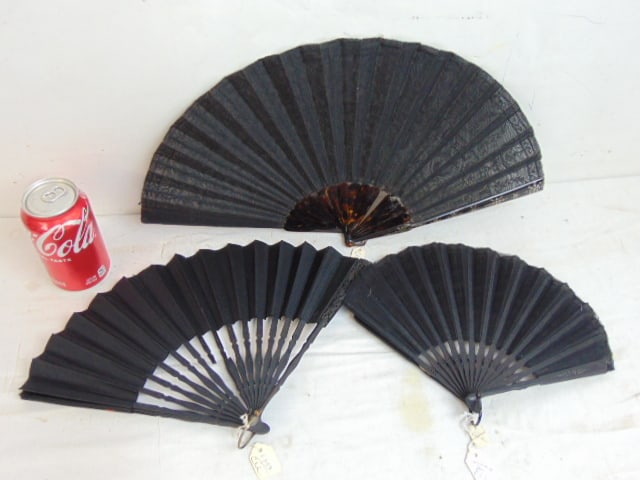 3 folding mourning fans, black lace, carved sides, one is as is, has several broken supports, larger (1 of 8)
