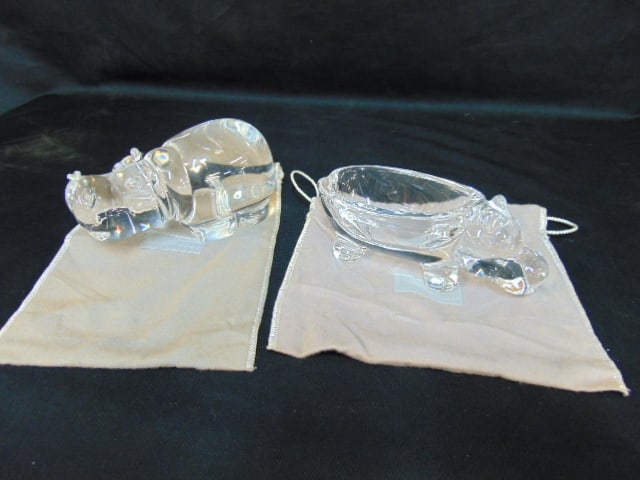 Two Steuben art glass Hippo's, one in bowl form 6.25" & 6.75" long, both in good condition (1 of 6)