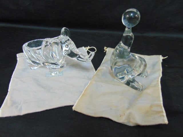 2 Steuben art glass pieces, bowl in elephant form, 8" long & seal balancing ball, 5" long, height is (1 of 6)