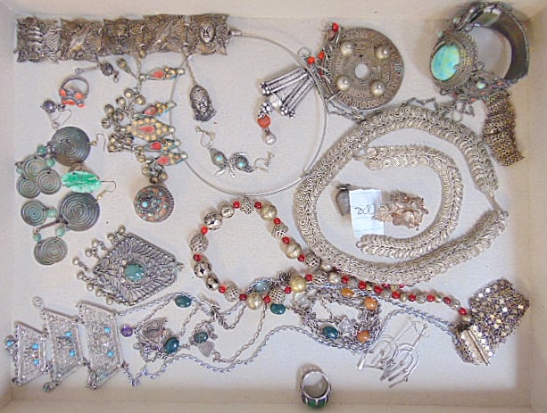 Jewelry. Ethnic, 800, & sterling collection, brutalist sterling green jade cabochon ring; vintage: Jewelry. Ethnic, 800, & sterling collection, brutalist sterling green jade cabochon ring; vintage Kuchi necklace; tribal pendant; Tibetan silver tone filigree faux turquoise bracelet; & other,