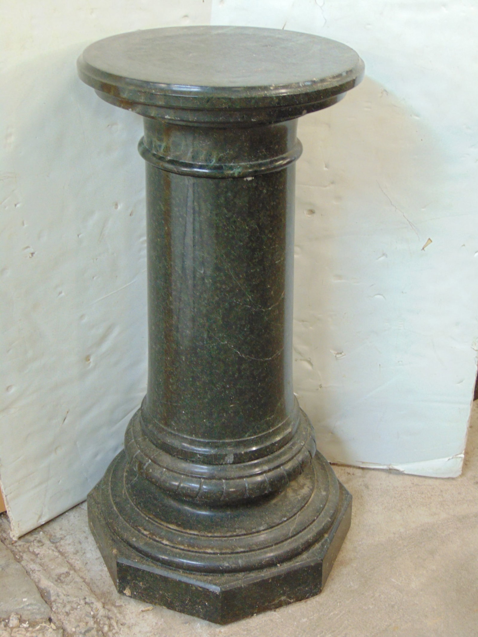 Green marble pedestal, 31.25" tall, sectional, top diameter is 14.5" (1 of 4)