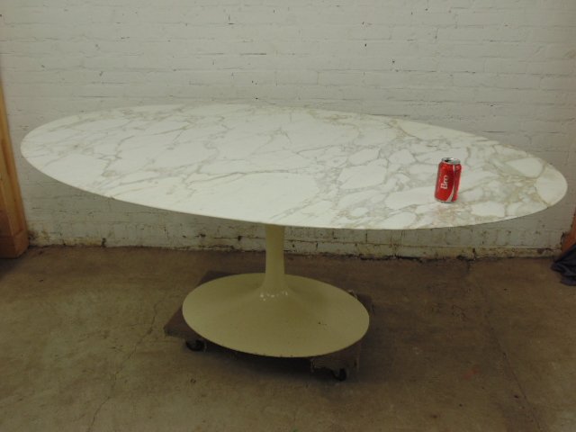 Saarinen marble top table (1 of 6)