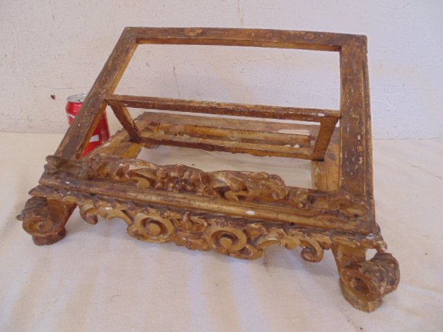 Adjustable gilt wood Italian bible stand, early (1 of 4)