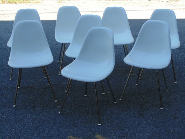 Set 8  Saarinen style chairs by Modernica, L.A. (1 of 7)