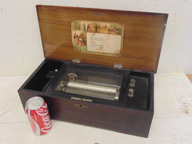 Swiss music box, inlaid case, 8 melodies (1 of 8)