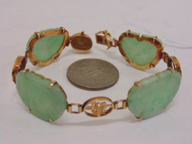 14K gold jade bracelet, Asian. (1 of 5)