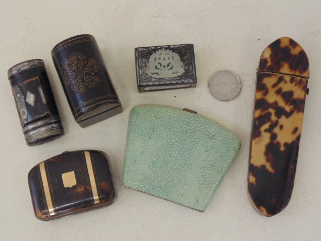 Lot small boxes, shagreen, leather, lacquer etc. (1 of 9)
