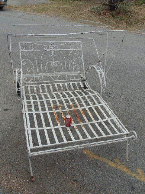 Iron double chaise lounge with folding canopy (1 of 6)