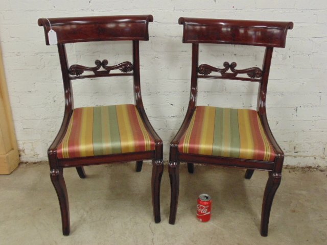 Pair mahogany chairs, Federal style (1 of 6)
