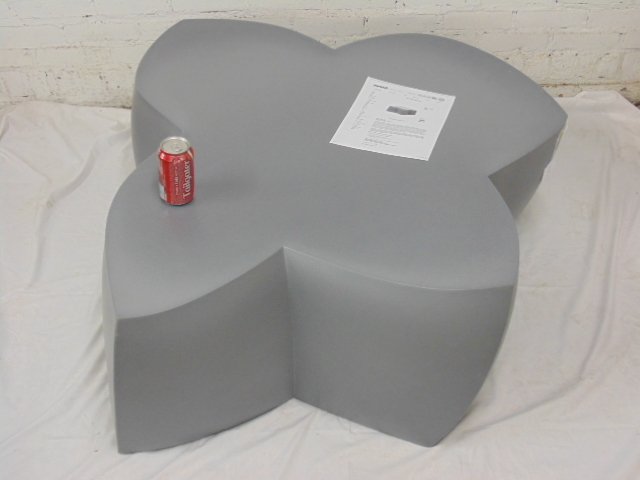 Frank Gehry clover-shaped coffee table by Heller (1 of 5)