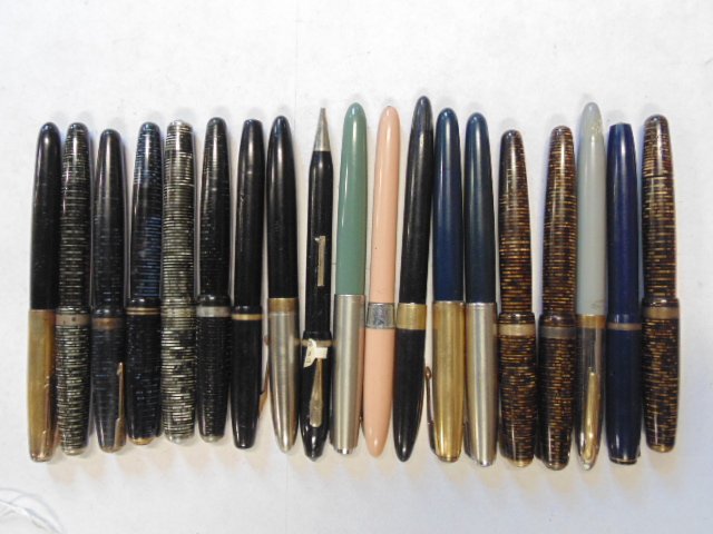 Lot of 19 pens & fountain pens, Parker, Sheaffer (1 of 7)