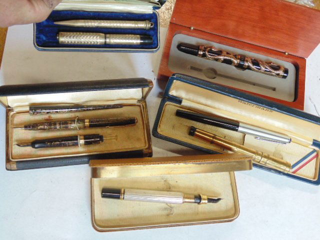 Lot of 8 pens in cases, Parker set, "Dani Phantas I", (1 of 10)