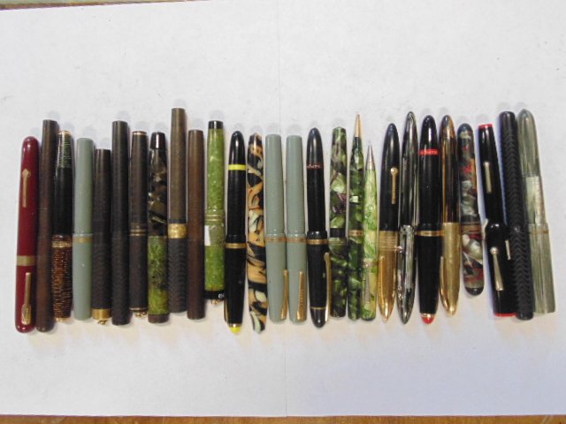 Lot of 26 vintage pencils &  pens, Schaefer, Parker, (1 of 10)