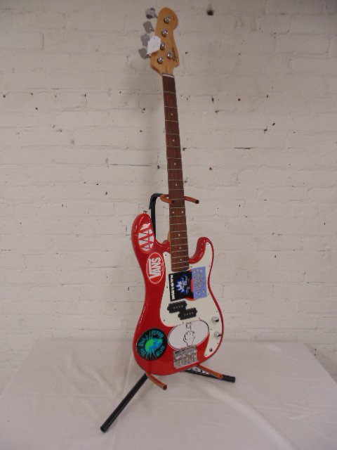 Fender Squier P-Bass guitar (1 of 6)