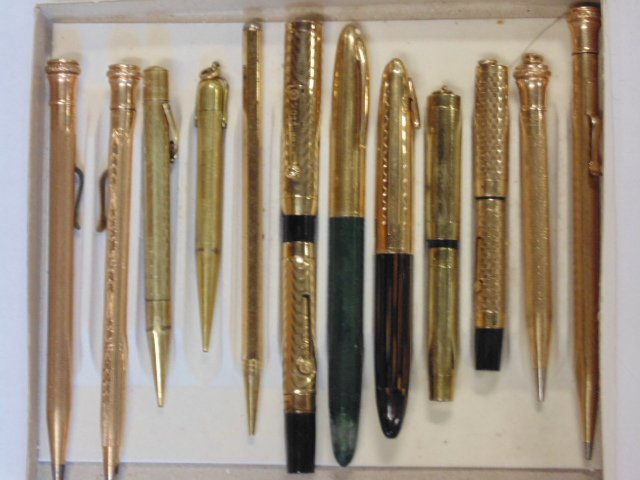 Lot of 12 gold filled 20th c. pens & pencils (1 of 5)