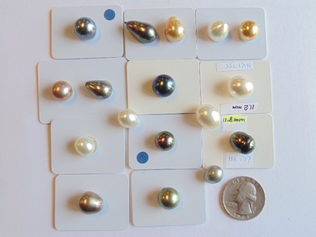 Box of 17 different color pearls (1 of 6)