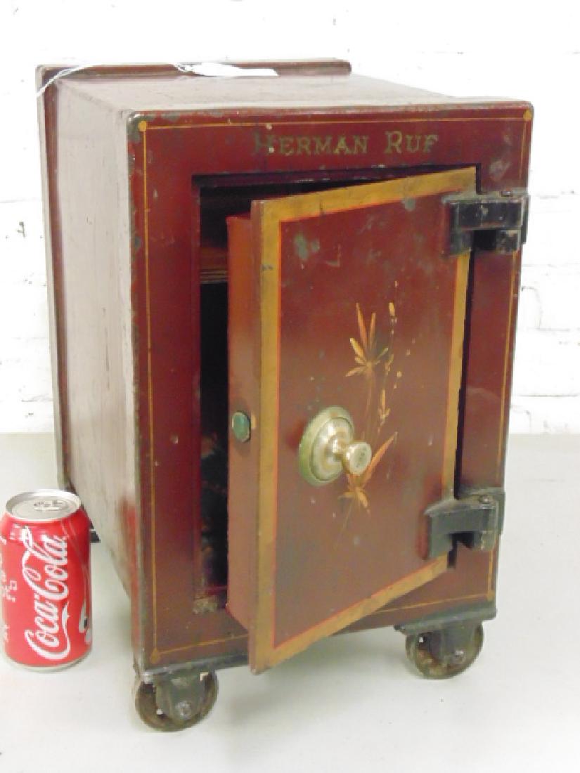 Herman Ruff antique combination safe (1 of 6)