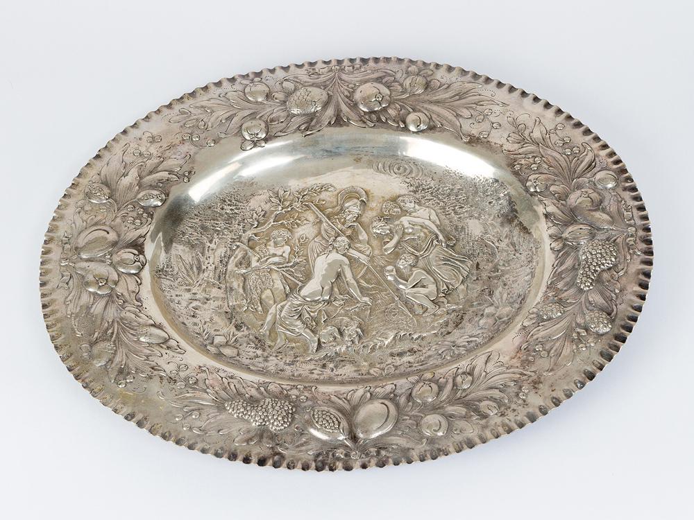 Silver salver (1 of 3)