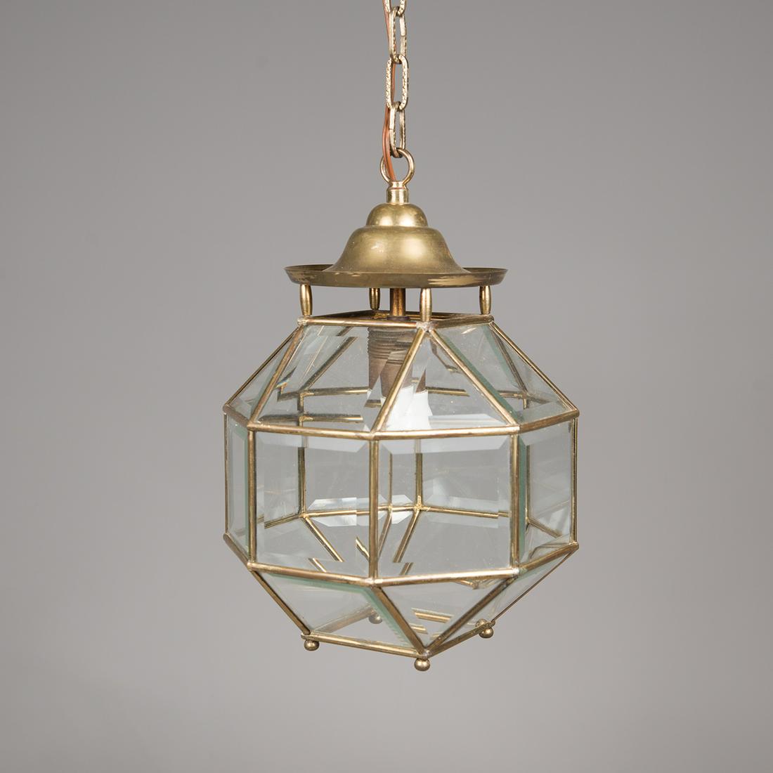 Adolf Loos (1870-1933): Adolf Loos (1870-1933), lamp in cubic shape with cutted glass and bronze connections, four finial bowls, mounted for one lamp, later bronzed chain, around 1915, total length 55 cm