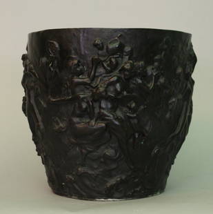Pio Fedi (1816-1892): Pio Fedi (1816-1892)-attributed, Bronze bowl with Nereids, puttis and nymphs, bronze cast with original patina, signed in the cast. Italy around 1900.diameter 31cm, height 31cm