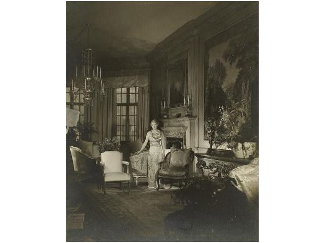 136 Cecil Beaton (1904-1980) Retrato de Wince,: 136 Cecil Beaton (1904-1980)Retrato de Wince, 1920-1930.Gelatina de plata, 14 x 11 cm, firmada, tiraje de época.400 - 500 €