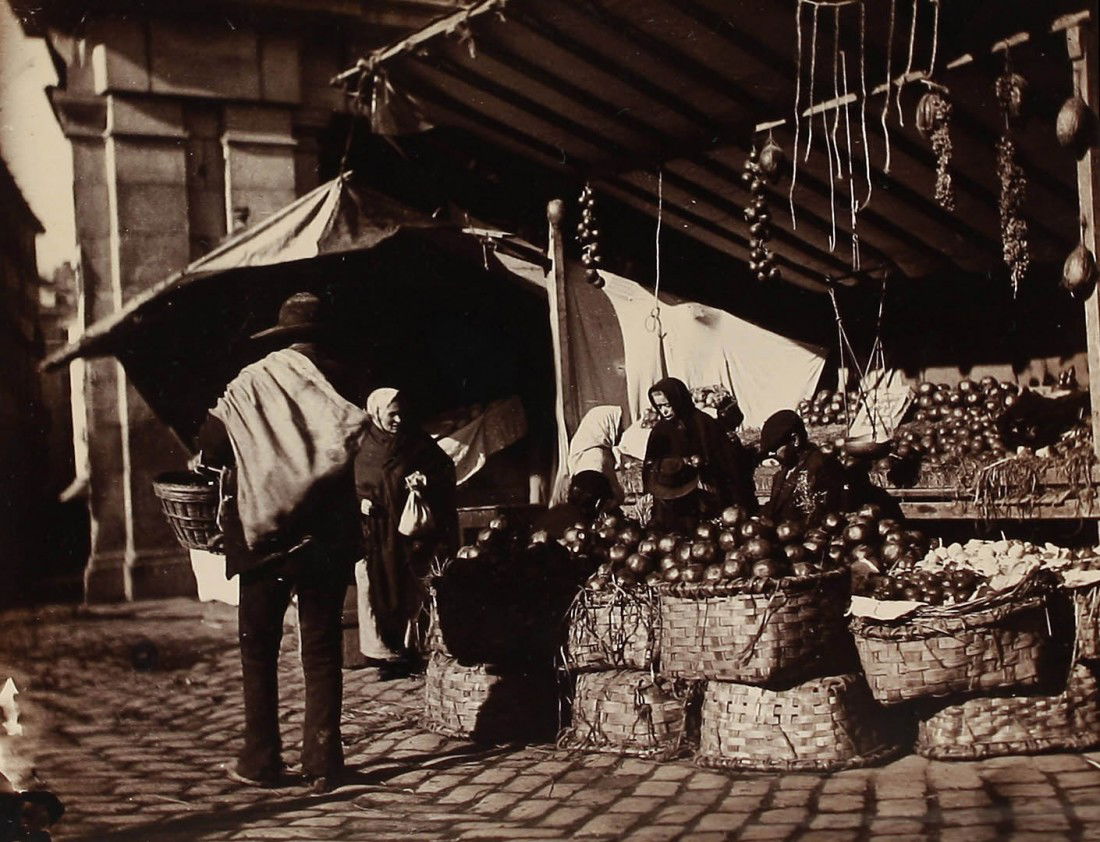 269 Juan Moya, J. Lacoste y otros (XX) 202fotografí: 269 Juan Moya, J. Lacoste y otros (XX)202fotografías de Madrid, 1900 - 1930Diferentes procedimientos, varias medidas desde 3,5 x 5 cm a 16 x 21 cm, sellos secos, tirajes de época.1000 - 1500 €Lote