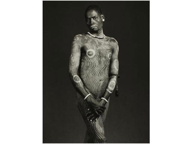 267 Isabel Muñoz (1951) Gelatina de plata, imagen 3: 267 Isabel Muñoz (1951)Gelatina de plata, imagen 33,5 x 27,5 cm, papel 40,5 x 30 cm, firmada, tiraje de época, edición 25 ejemplares