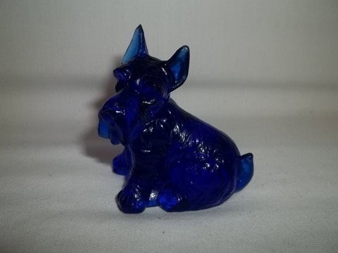 Cobalt Blue Boyd Scotty Dog: Nice cobalt blue boyd scotty dog