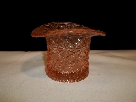 Boyd Daisy & Button Toothpick: Boyd Daisy and button toothpick holder
