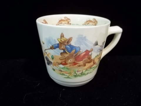 1954 Royal Doulton Bunnykins Rare Childs Cup: Rare 1954 royal doulton bunnykins cup 2.75 inch