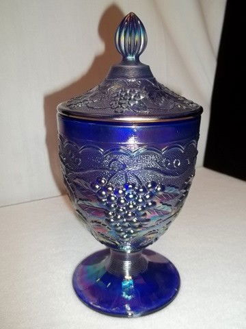 IG Imperial Glass Grape Carnival Jar: Nice 9 inch imperial glass carnival jar