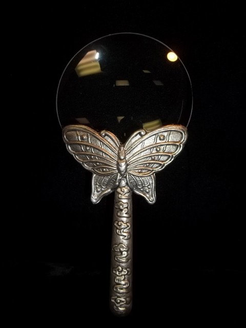 Butterfly Magnifying Glass: Nice 6.5 inch butterfly Magnifying glass