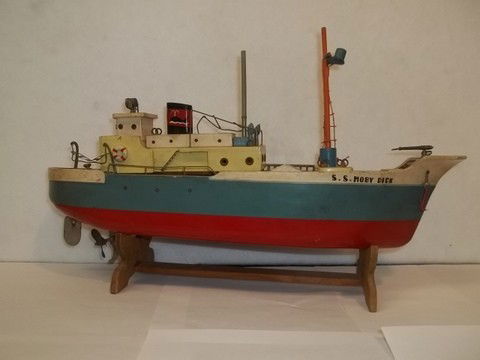 Old Wood Motorized Japan Moby Dick Boat: Old wood motorized japan moby dick boat, very cool, not sure if or how it works, 15 inches long