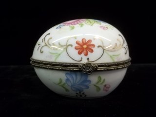 Egg Jewel Box: Serial numbered 1/1078