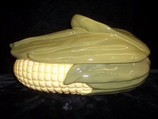 Shawnee Casserole 10.5 Inch: Contemporary