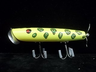 6" Dan Woods Handmade Fishing Lure: Signed, hand made, hand painted by local artist Dan Woods