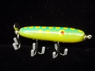 4" Dan Woods Handmade Fishing Lure: Signed, hand made, hand painted by local artist Dan Woods