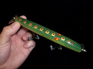 6" Dan Woods Handmade Fishing Lure: Signed, hand made, hand painted by local artist Dan Woods