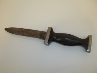 Southern Germany WWII Nazi Knife?: 9.5 inch marked southern germany knife, not sure if its WWII or if it is Nazi or not but appears old and you can see where there was an bird emblem that is missing on handle