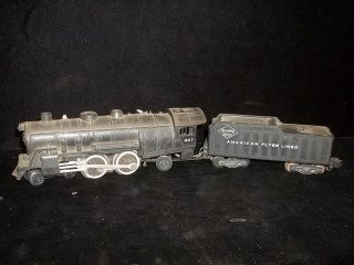 Old American flyer Engine & Tender: Not sure if they work