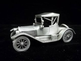1913 Cadillac Roadster Pewter Car: 4 inch By the Danbury Mint