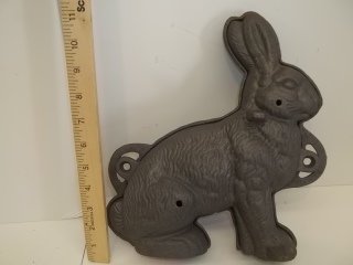 Griswold Cast Rabbit Chocolate Mold